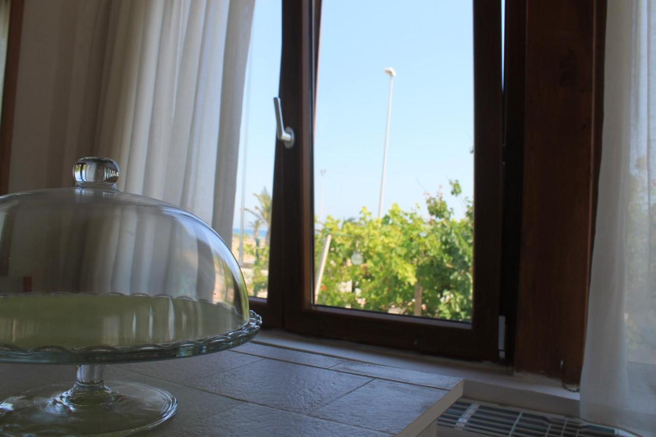 B&B Palazzo Manfredi Vieste, Fronte Mare Con Parcheggio المظهر الخارجي الصورة