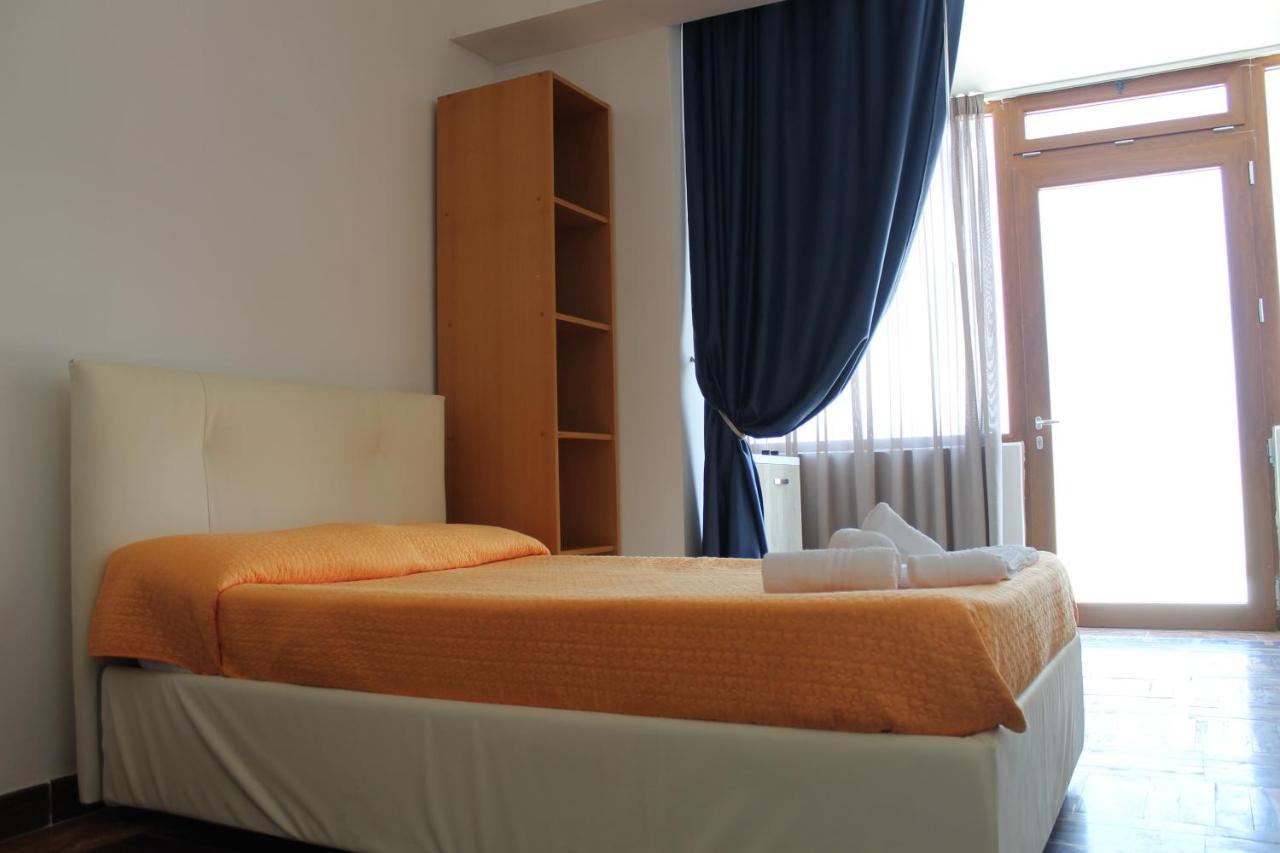 B&B Palazzo Manfredi Vieste, Fronte Mare Con Parcheggio المظهر الخارجي الصورة