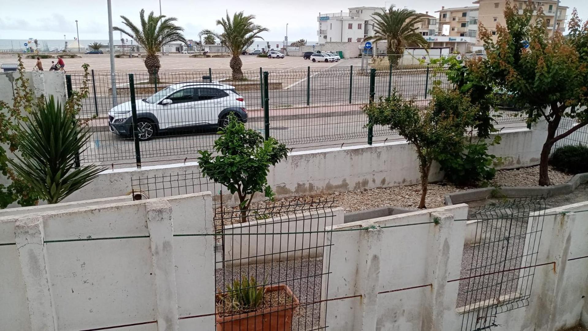 B&B Palazzo Manfredi Vieste, Fronte Mare Con Parcheggio المظهر الخارجي الصورة