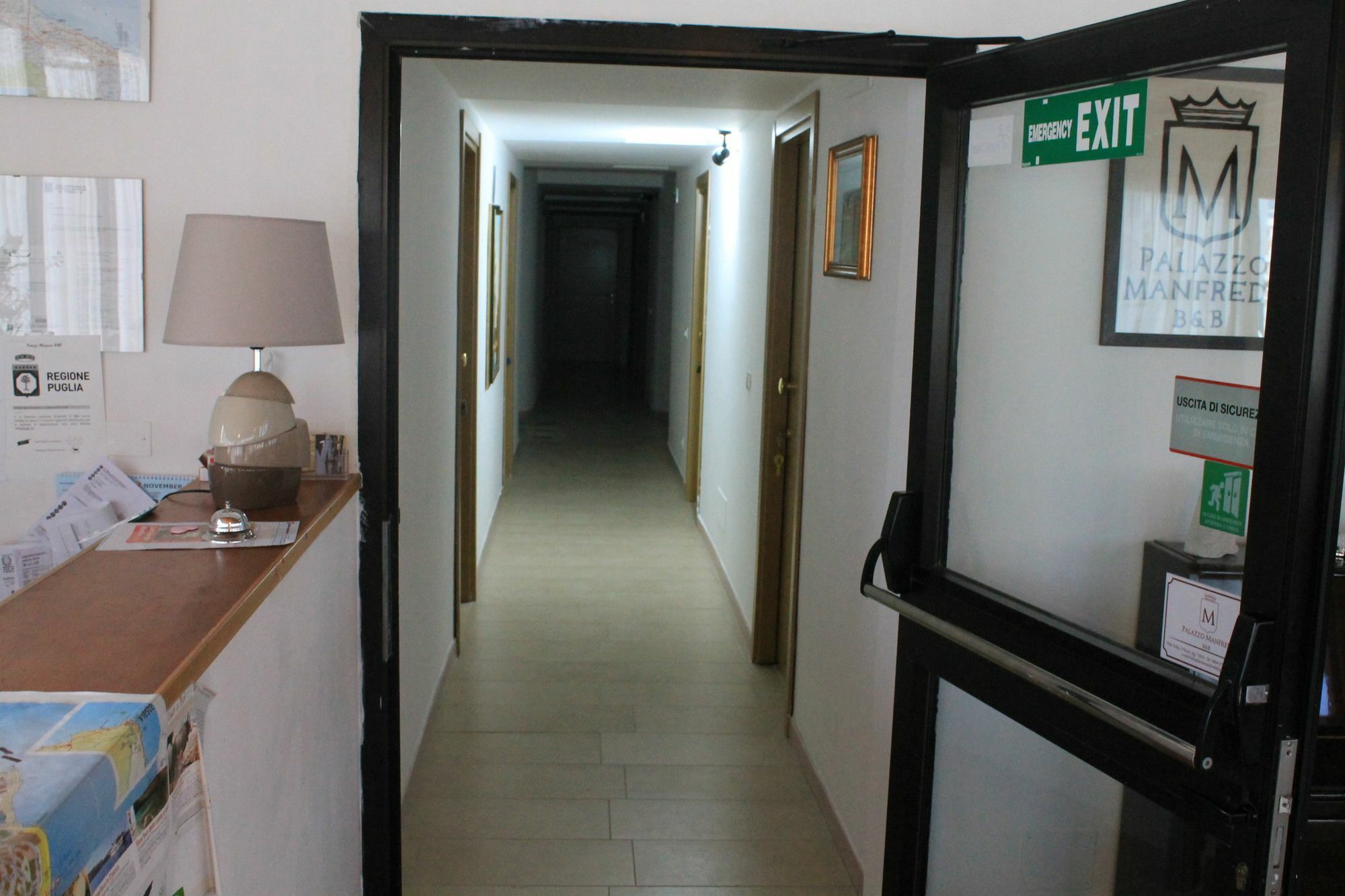 B&B Palazzo Manfredi Vieste, Fronte Mare Con Parcheggio المظهر الخارجي الصورة