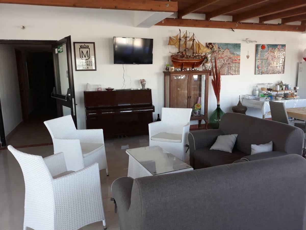 B&B Palazzo Manfredi Vieste, Fronte Mare Con Parcheggio المظهر الخارجي الصورة